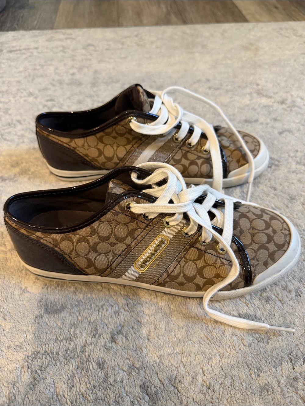 Coach Women’s Beige/Brown Signature Canvas Low-Top Sneakers with White Laces
